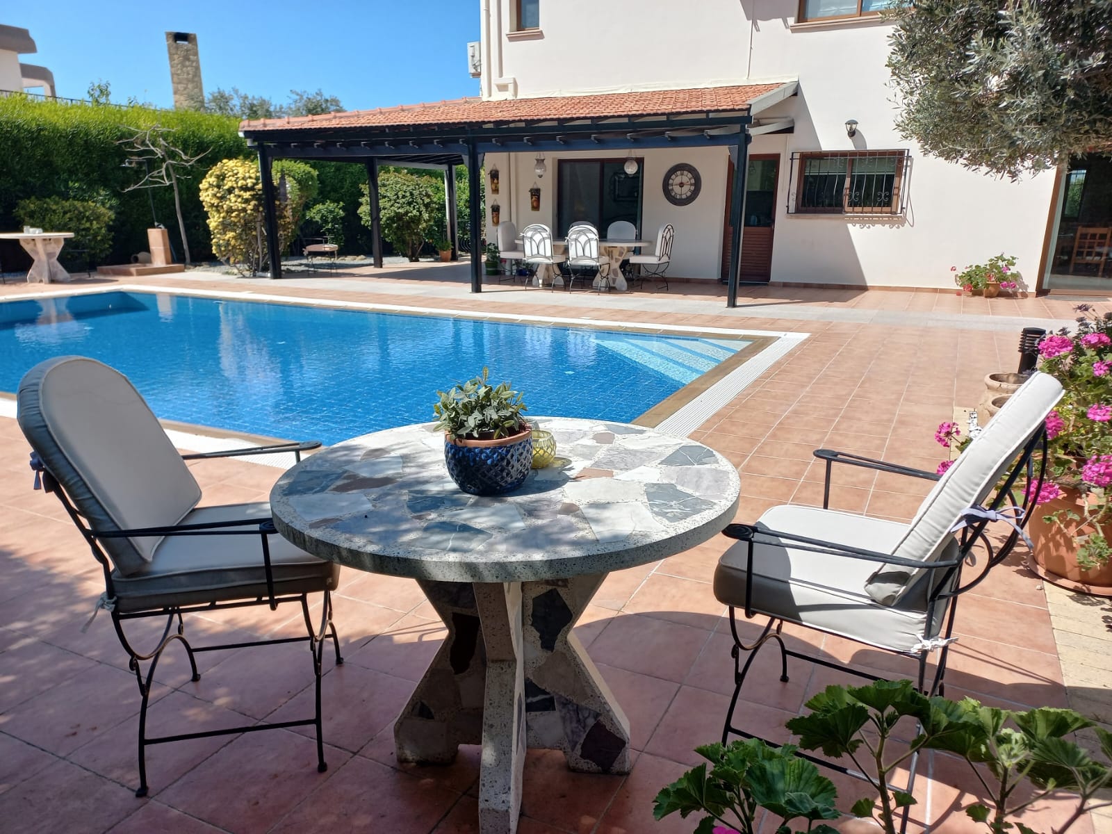 Girne / Merkez Ozankoy 3+1 Özel Havuzlu Villa 