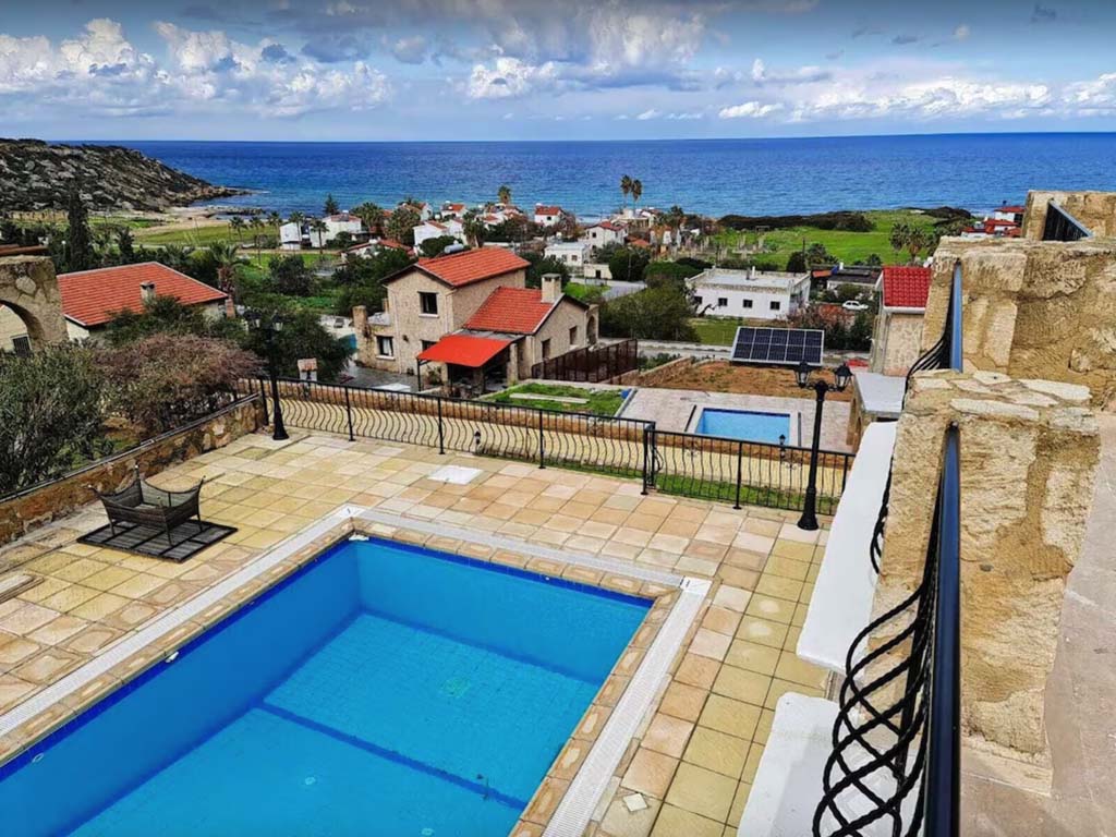 Girne / Alagadi 3+1 Özel Havuzlu Villa