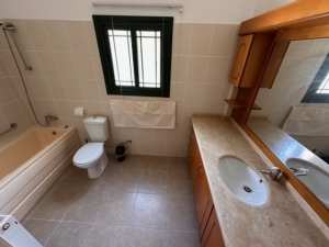 Girne / Alsancak 4+1 Deniz manzaralı Özel Havuzlu Villa 