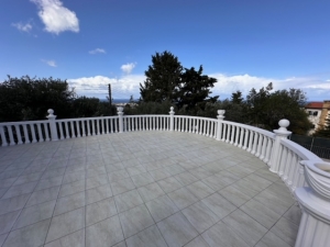 Girne / Alsancak 4+1 Deniz manzaralı Özel Havuzlu Villa 