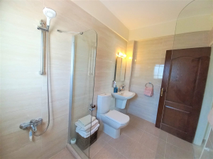 Girne / Merkez Ozankoy 3+1 Özel Havuzlu Villa 