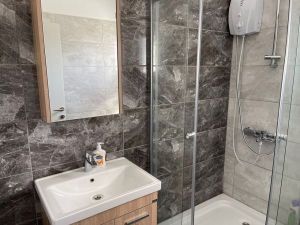 Lefkoşa /  Merkez  2+1 Feslikan Apartmanı 