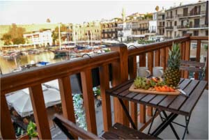Girne / Merkez Kale içi 2+1 lüks daire Nergis