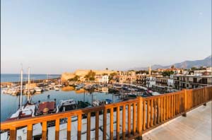 Girne / Merkez Kale içi 2+1 lüks daire Nergis