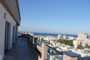 Girne / Deniz Manzaralı Penthouse Rezidans 2+1 daire