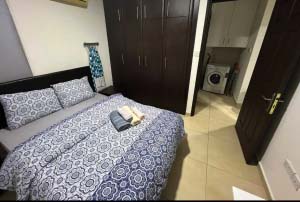 Girne / Çarşı Merkezi  1+1 Daire, Feribot Limana Yürüme Mesafesinde ve Pasha Casino Arkası