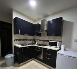 Girne / Çarşı Merkezi  1+1 Daire, Feribot Limana Yürüme Mesafesinde ve Pasha Casino Arkası