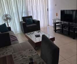 Girne / Çarşı Merkezi  1+1 Daire, Feribot Limana Yürüme Mesafesinde ve Pasha Casino Arkası