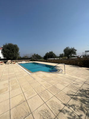 Girne / Merkez 3+1 HAVUZLU VİLLA Doğanköy