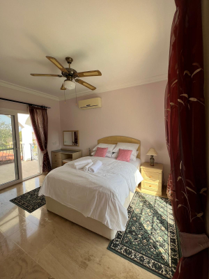 Girne / Merkez 3+1 HAVUZLU VİLLA Doğanköy