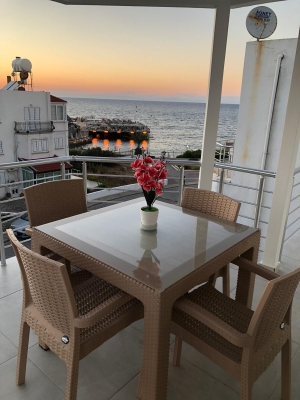 Girne / Karaoğlanlğlu 2+1 deniz kıyısı daire 